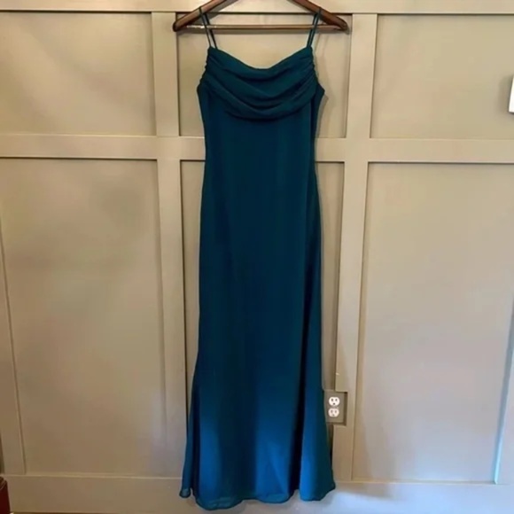 Lulus Captivated Cowl Neck Gown Maxi Dress Emerald Green Size 2 - Picture 1 of 10